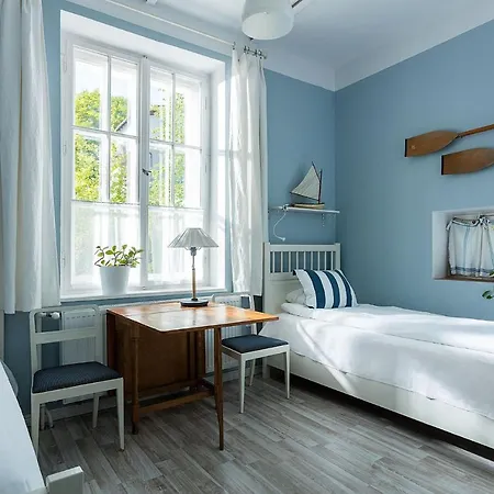 Ludwinia Bed & Breakfast 3*